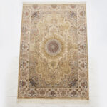 Insper Medallion Carpet - Image 2